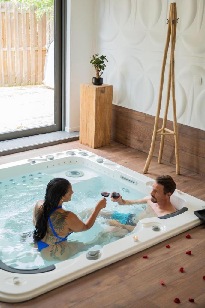 Апартаменти Wellness Loft Юі Екстер'єр фото